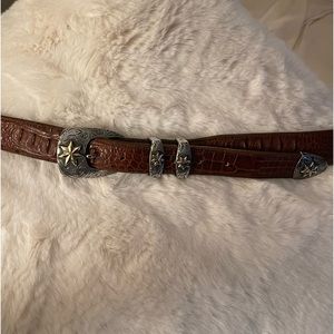 Greg Jansen TWO TONED ONE STAR ENGRAVED STERLING SILVER RANGER BELT
BUCKLE SET